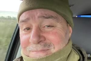 Задорожний: Ми не думали зовсім воювати. Тому що я гадки не мав, як підбити, там, бронемашину противника