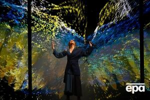 Перед командой стояла задача "переделать ярость и отчаяние на визуальные образы так, чтобы это не было слишком документально и реалистично"