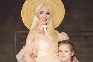 Від попередніх стосунків у СолоХи є дочка Аріанна