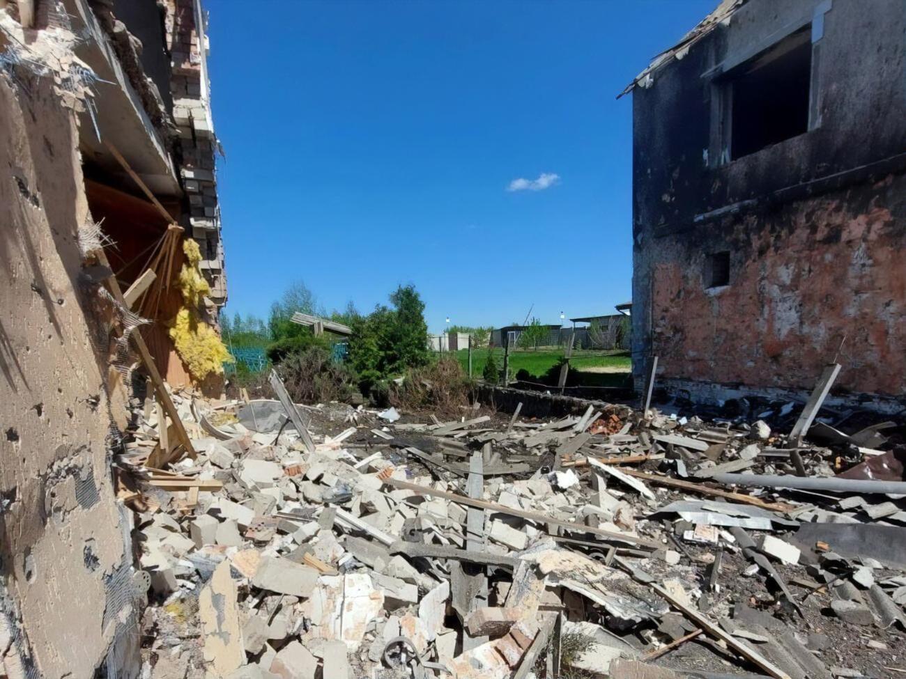 Противник регулярно обстреливает населенные пункты Харьковской области