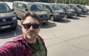 Ми, звісно ж, не маємо жодного стосунку до вибуху на НПЗ у Краснодарському краї. Дякую всім за ваші наступні донати