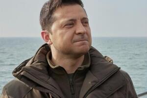 Зеленський відкинув версію про причетність України до атаки дронів на Кремль