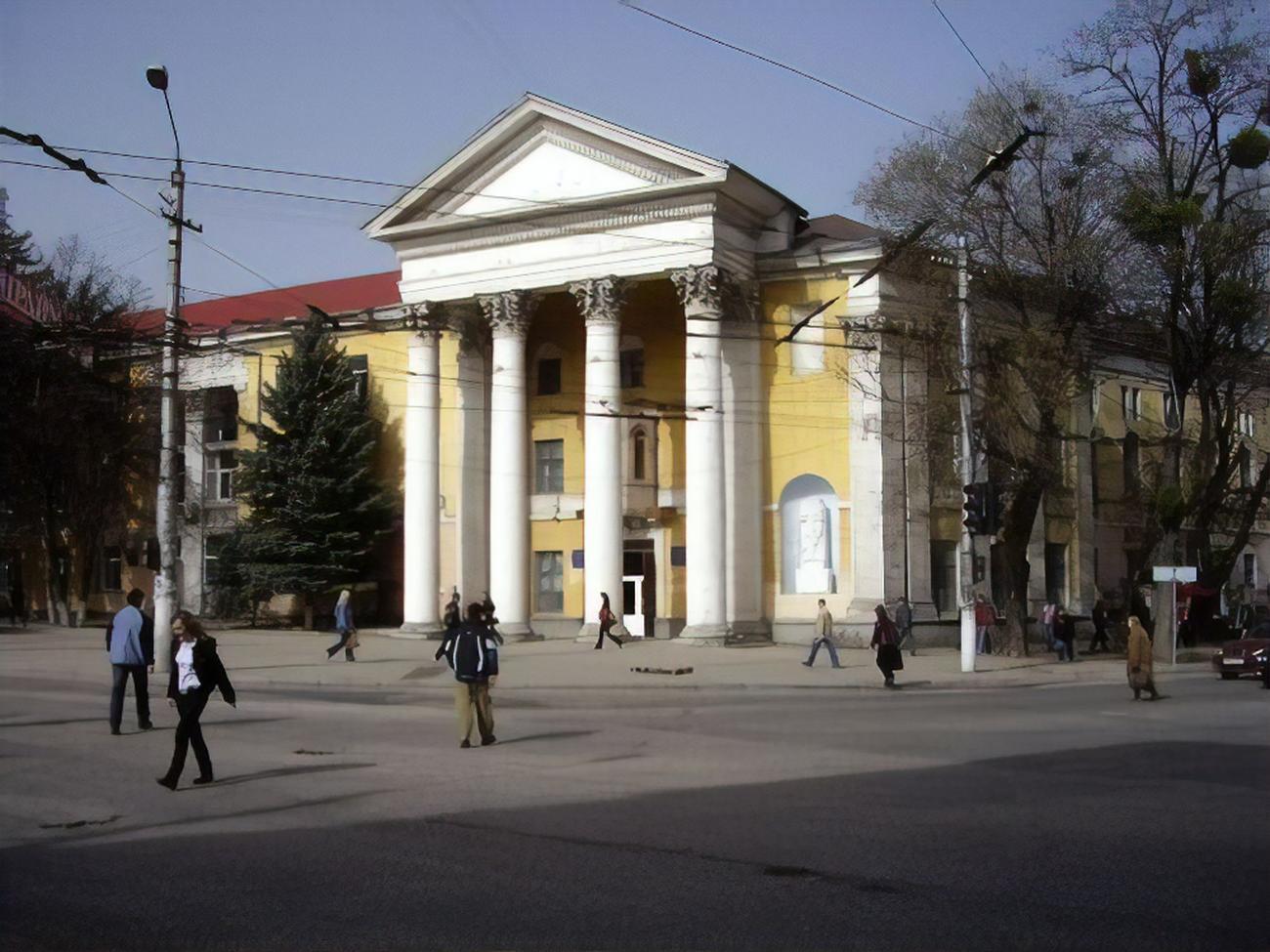 У Сімферополі захоплюють єдиний храм ПЦУ