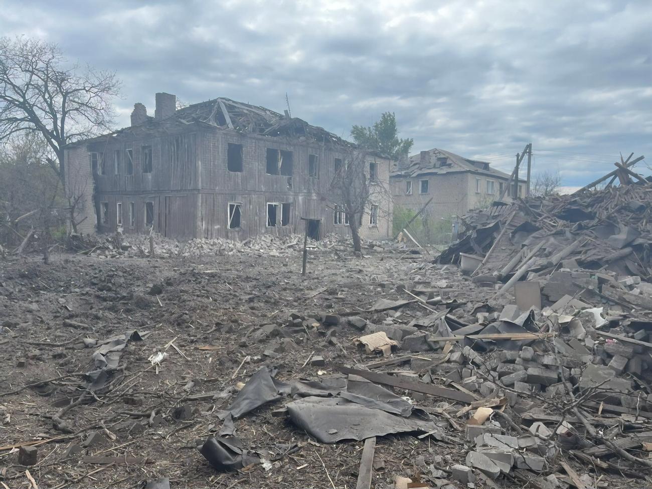 Унаслідок російського обстрілу Торецька пошкоджено будинки, зазначили у прокуратурі
