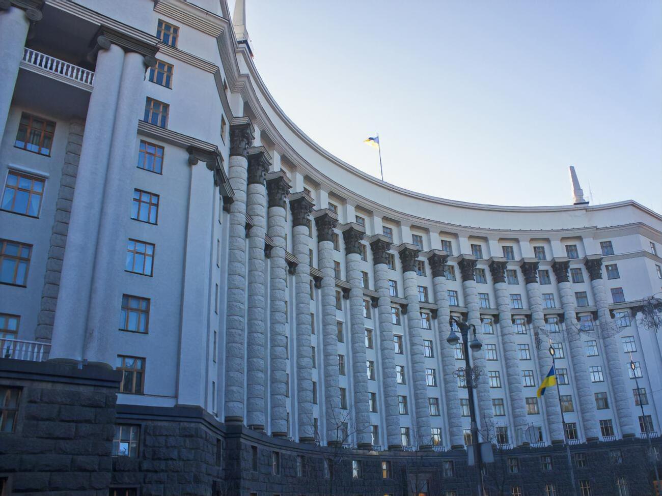 Кабмін ввів заборону на публічні закупівлі у громадян Росії та Білорусі