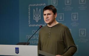 Подоляк прокомментировал заявления Ватикана о секретной миссии в Украине