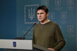Подоляк прокомментировал заявления Ватикана о секретной миссии в Украине