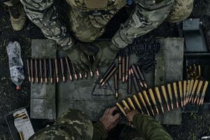 Украинские военные ежедневно ведут бои с оккупантами