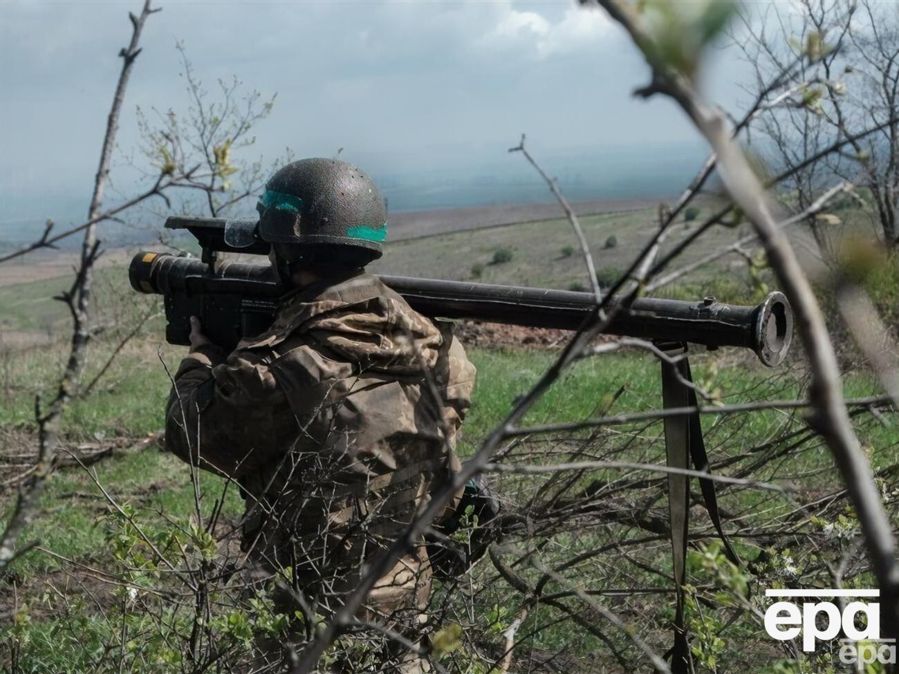 Операція з оборони Бахмута триває, зазначив Сирський