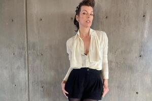 Йовович родилась в 1975 году в Киеве