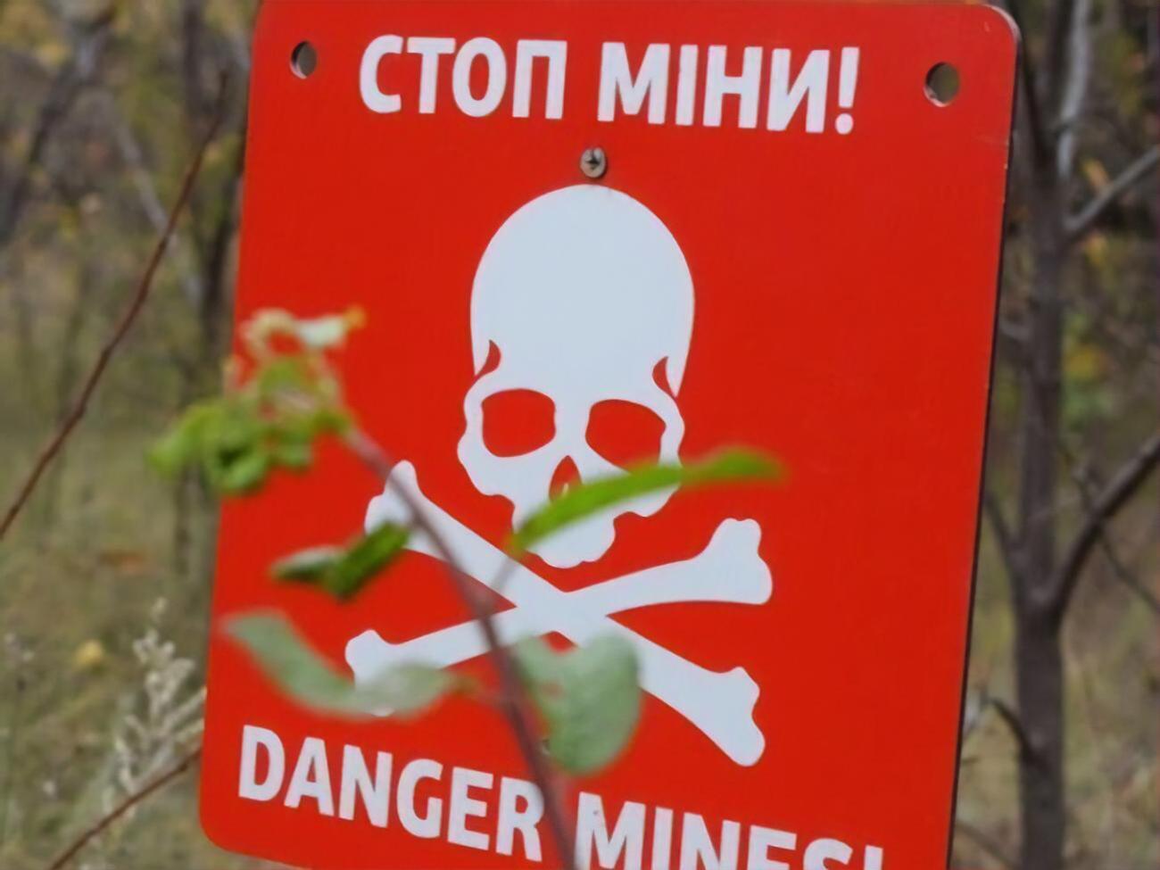 Тракторист наехал на взрывчатку во время полевых работ