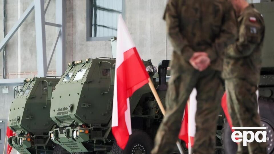 Оружие было передано в торжественной обстановке