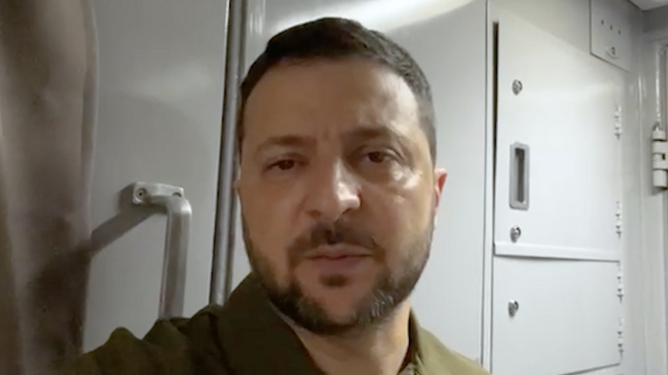 Зеленський на шляху додому: Нашу перемогу вдалося зробити ближчою