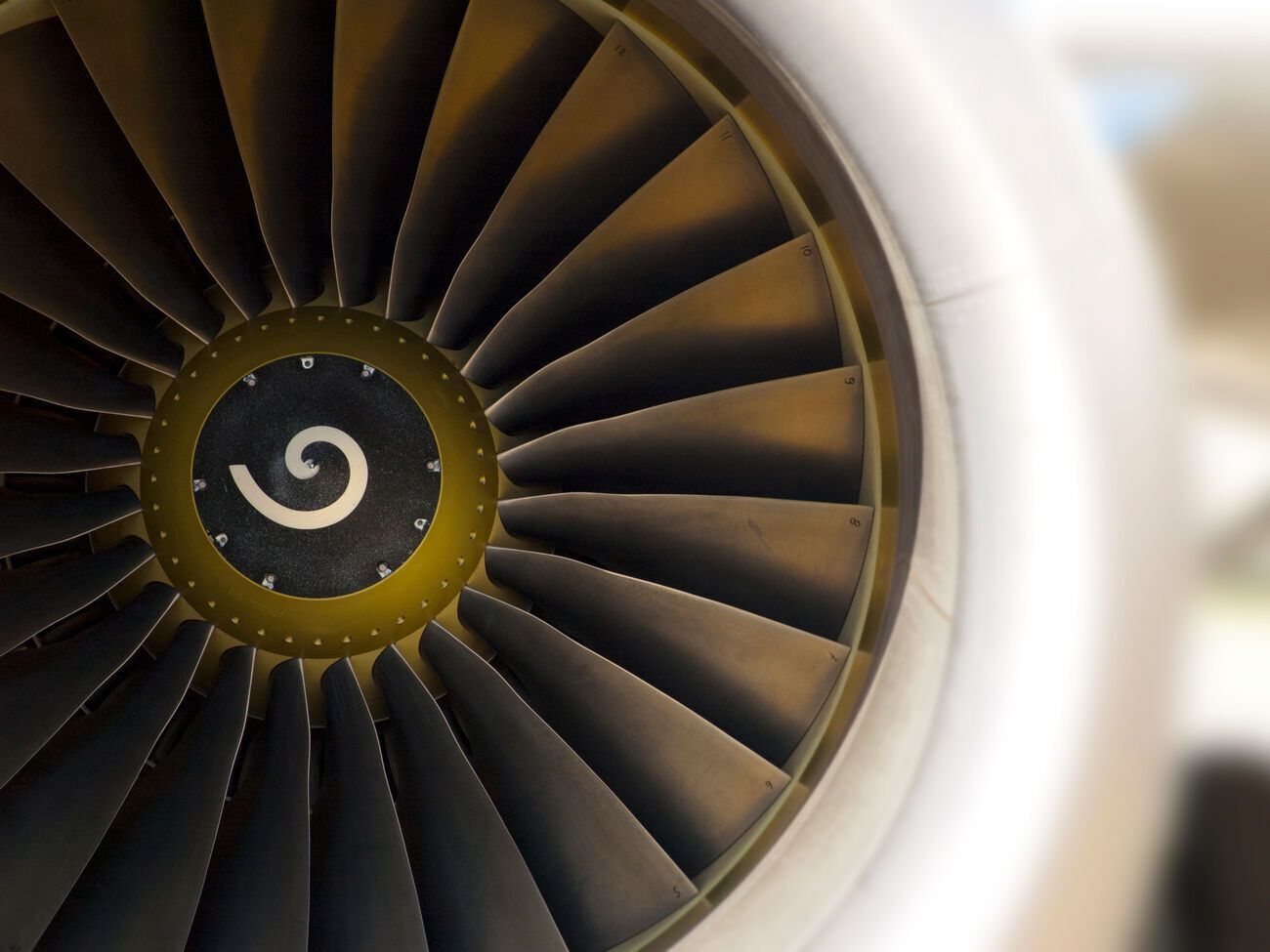 Обходячи санції, РФ доправила зі США запчастин для літаків на $14,4 млн