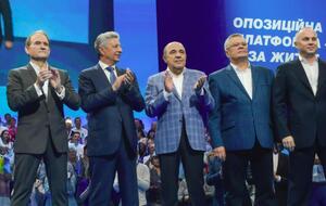 14 апреля СНБО приостановил деятельность ОПЗЖ в стране