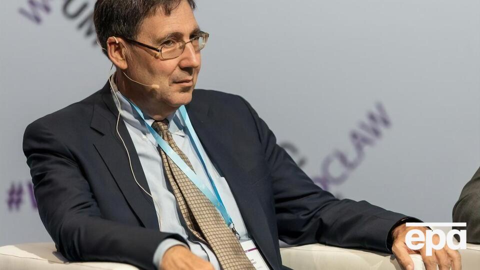 По данным СМИ, по факту резкого ухудшения здоровья Хербста ФБР тогда же начинало расследование