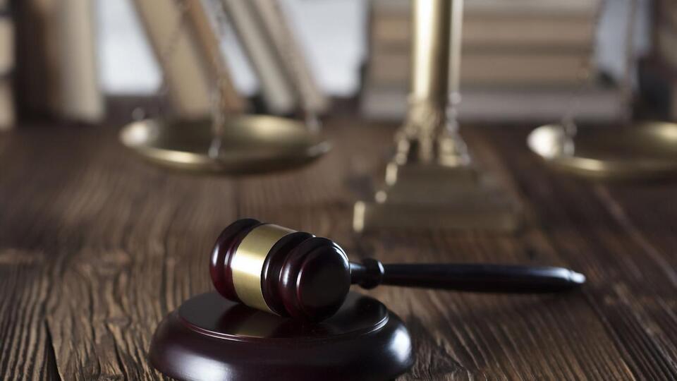 Суд проходил заочно