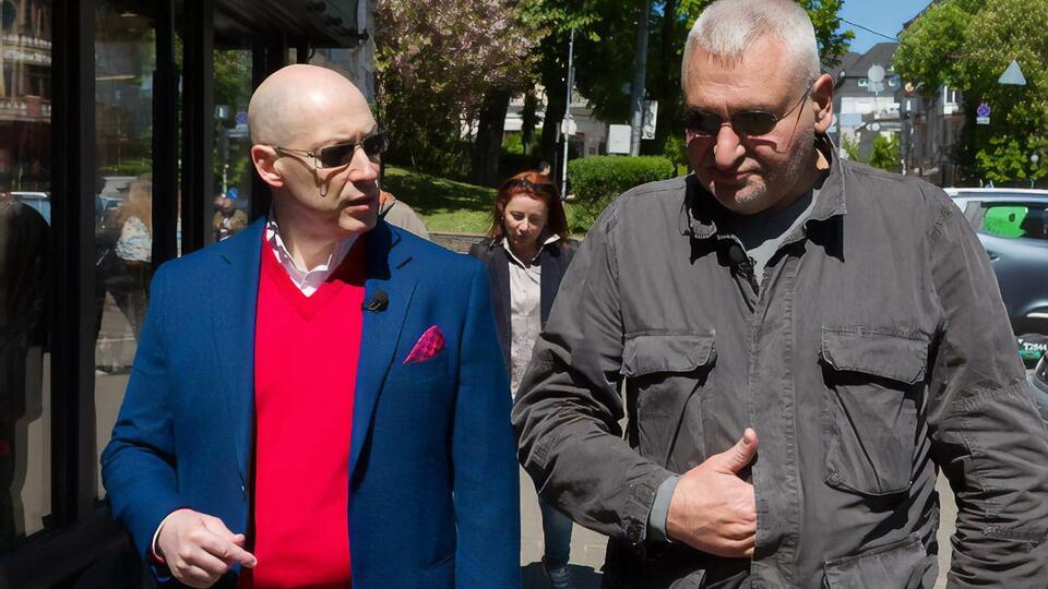 Фейгин рассказал Гордону, что командование РФ, понимая вероятность поражения, пытается скрыть военные преступления
