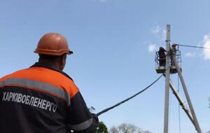 Енергетики й далі відновлюють електропостачання там, де це дозволяє безпекова ситуація, зазначили в Міненерго України