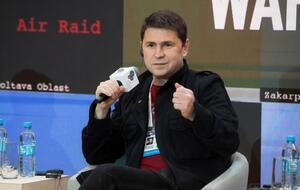 Россию нужно обязательно и демонстративно вывести в "специальный карантин", отметил Подоляк