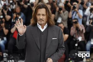 Депп исполнил главную роль в фильме "Жанна Дюбарри"