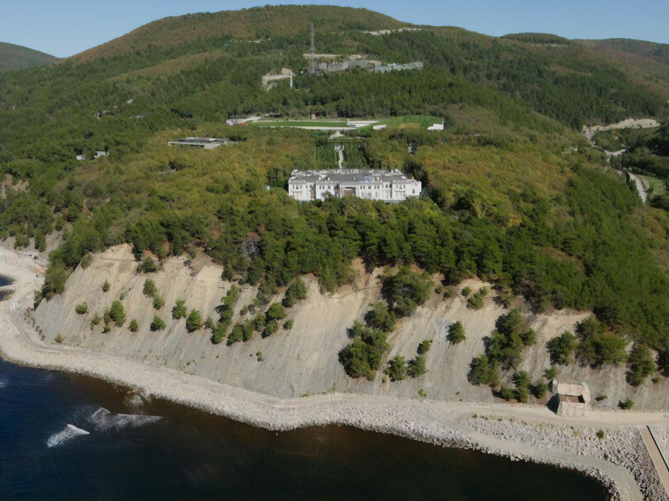 Под дворцом Путина построены подземные тоннели