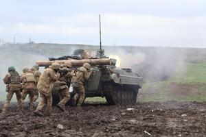 Сырский подчеркнул, что силы обороны Украины продолжают движение под Бахмутом