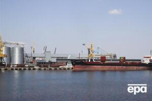 По данным Васькова, 62 судна с продовольствием готовы к инспекции, а некоторые из них ждут проверки уже несколько месяцев