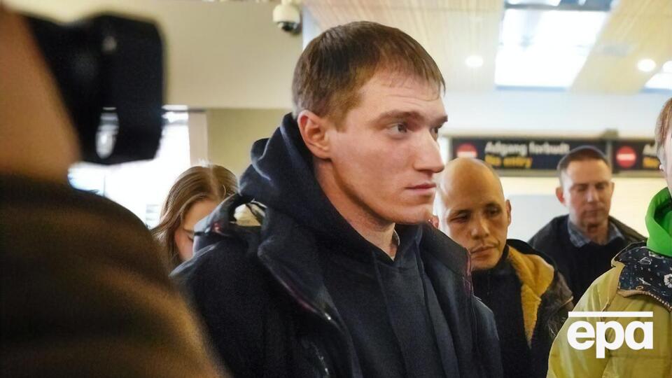 Медведєв не відкидає, що в Росії йому може бути небезпечно перебувати