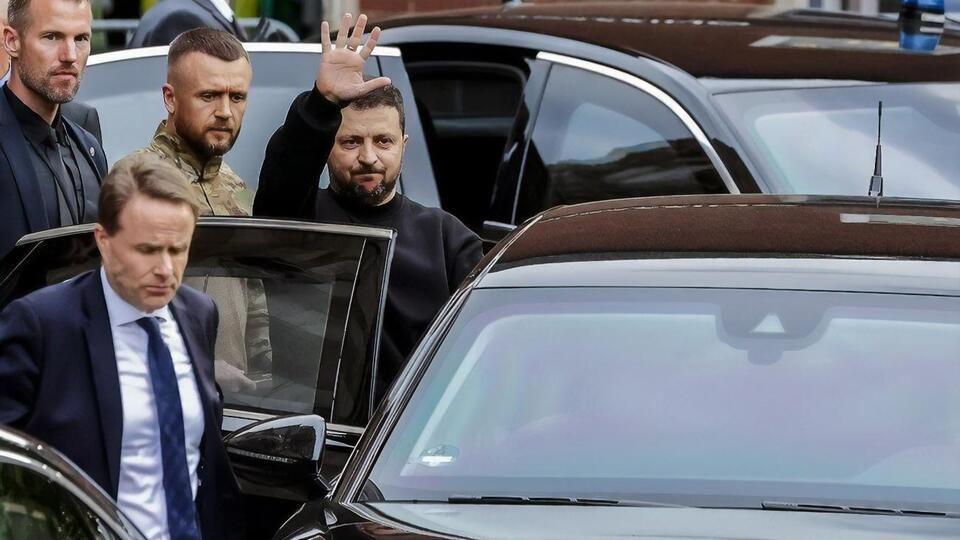По данным Bloomberg, в Японию Зеленский полетит на военном самолете США
