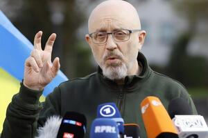 Україна наразі виконує функцію НАТО, зазначив Резніков