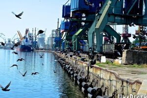 Із портів Миколаїв та Ольвія зможуть вийти лише судна, які були заблокованими через війну, "зернова угода" на ці порти не поширюється