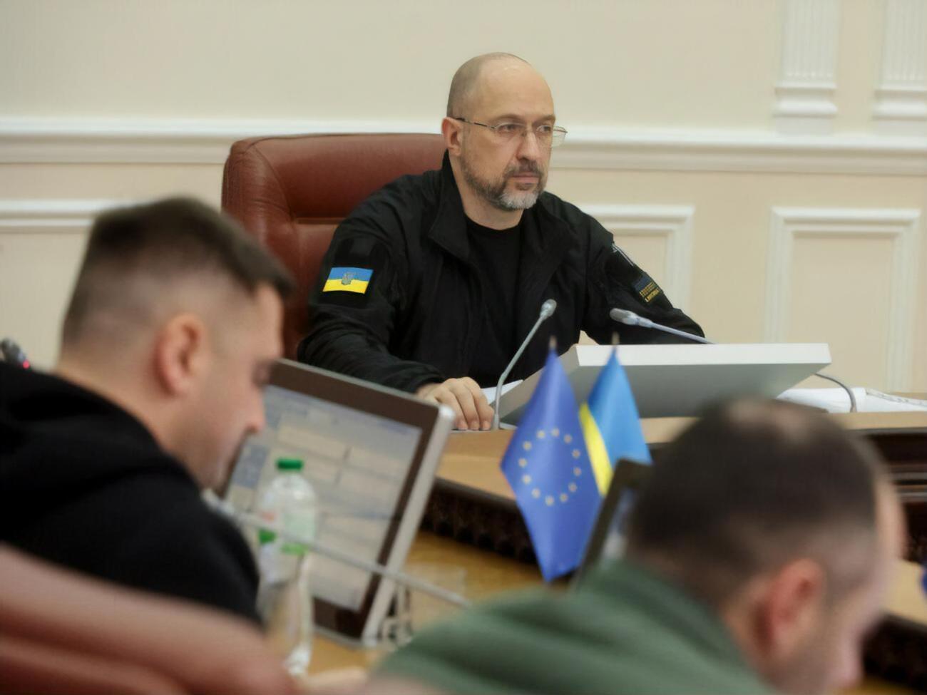 Шмыгаль сообщил, что правительство готовится к следующему этапу компенсаций