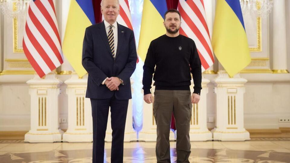 Зеленский будет встречаться с Байденом на саммите G7, отметил Ермак