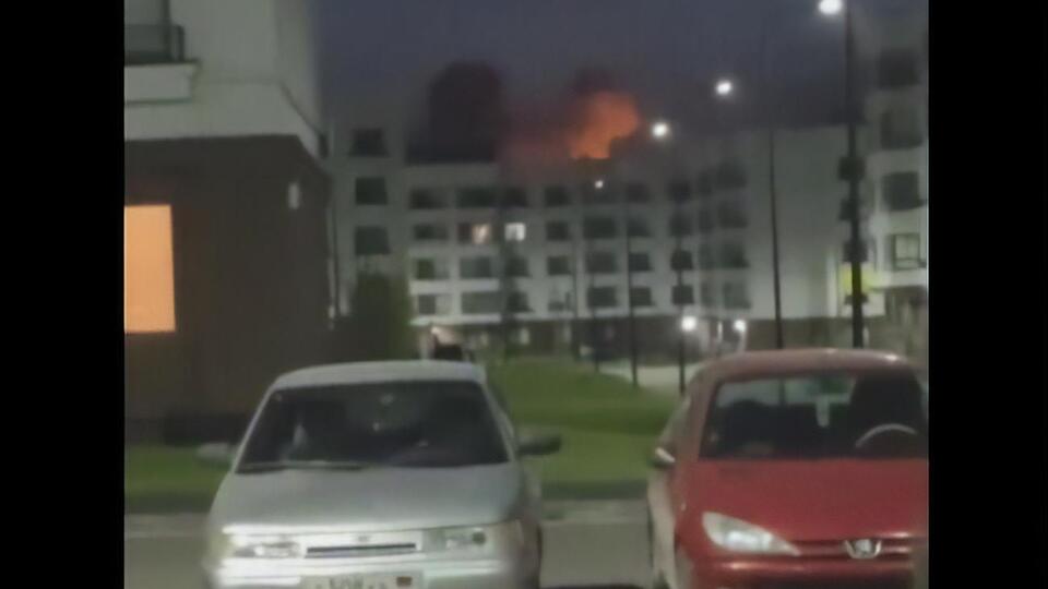 Взрывы прогремели в районе аэродрома на западной окраине Мариуполя, оттуда до ближайшей точки на линии фронта – примерно 80 км