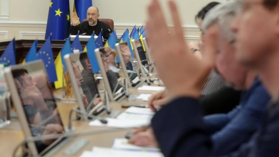 Кабинет Министров на заседании 19 мая назначил Винницкого и Сташкива заместителями министра образования и науки Украины, написал Мельничук