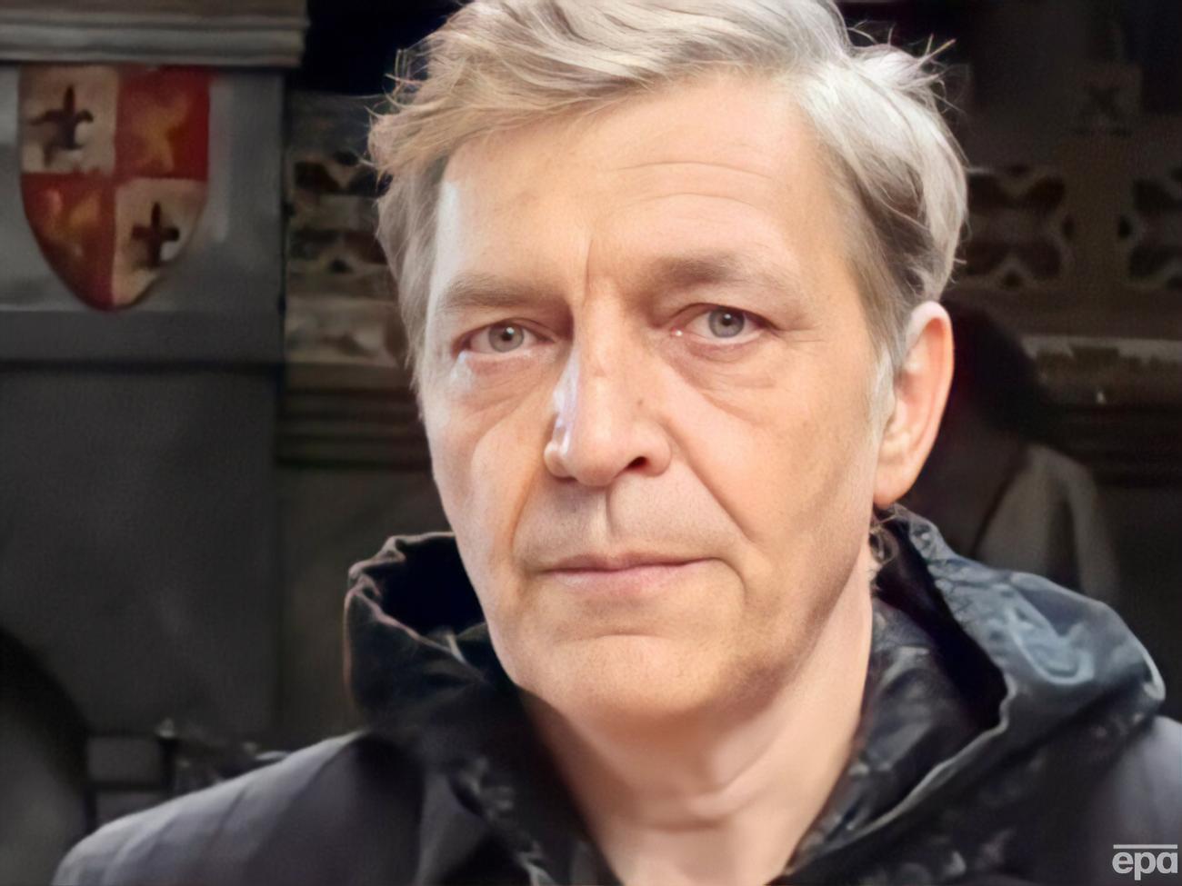 Жалок и убог штат путинских пропагандистов. С какого перепуга балбес из "РИА Новости" решил, что спикер Палаты представителей США против поставок оружия Украине?