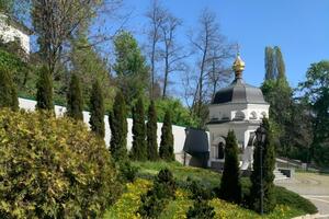 Монастир Києво-Печерської лаври передав заповіднику низку приміщень