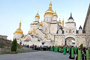 Почаївською лаврою керує УПЦ МП