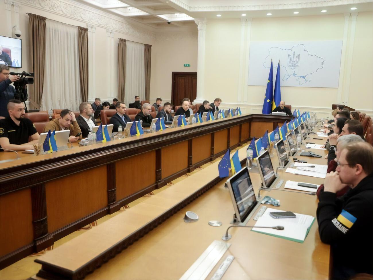 У Кабміні очікують на 700 нових робочих місць