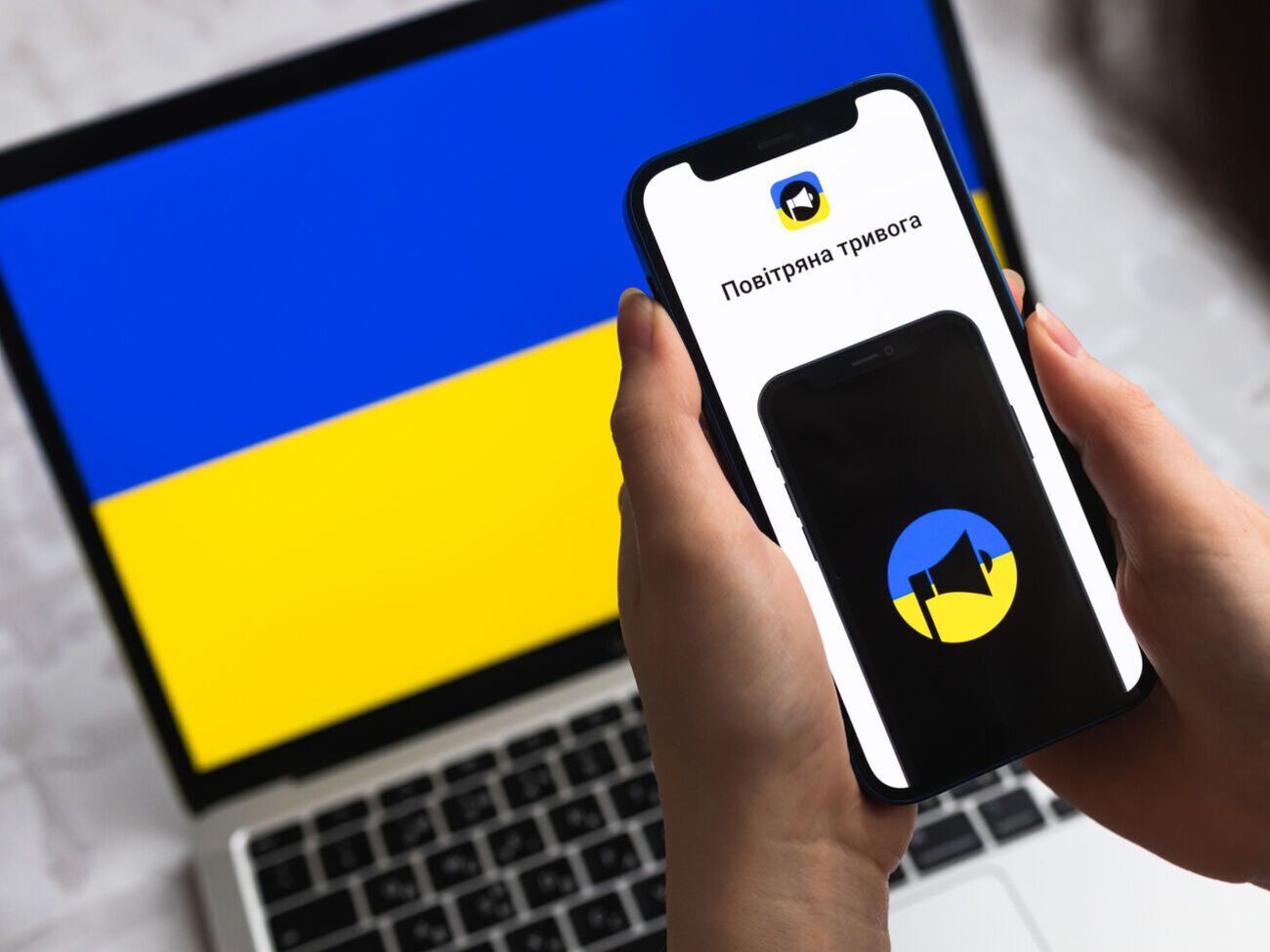 Тревогу объявили в нескольких регионах на севере, востоке и юге