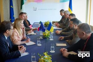 Мелоні та Зеленський зустрілися на полях саміту "Великої сімки"