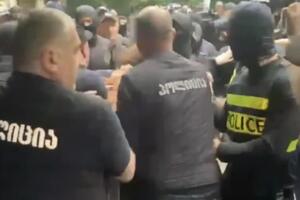 Полиция задержала уже 16 человек – СМИ