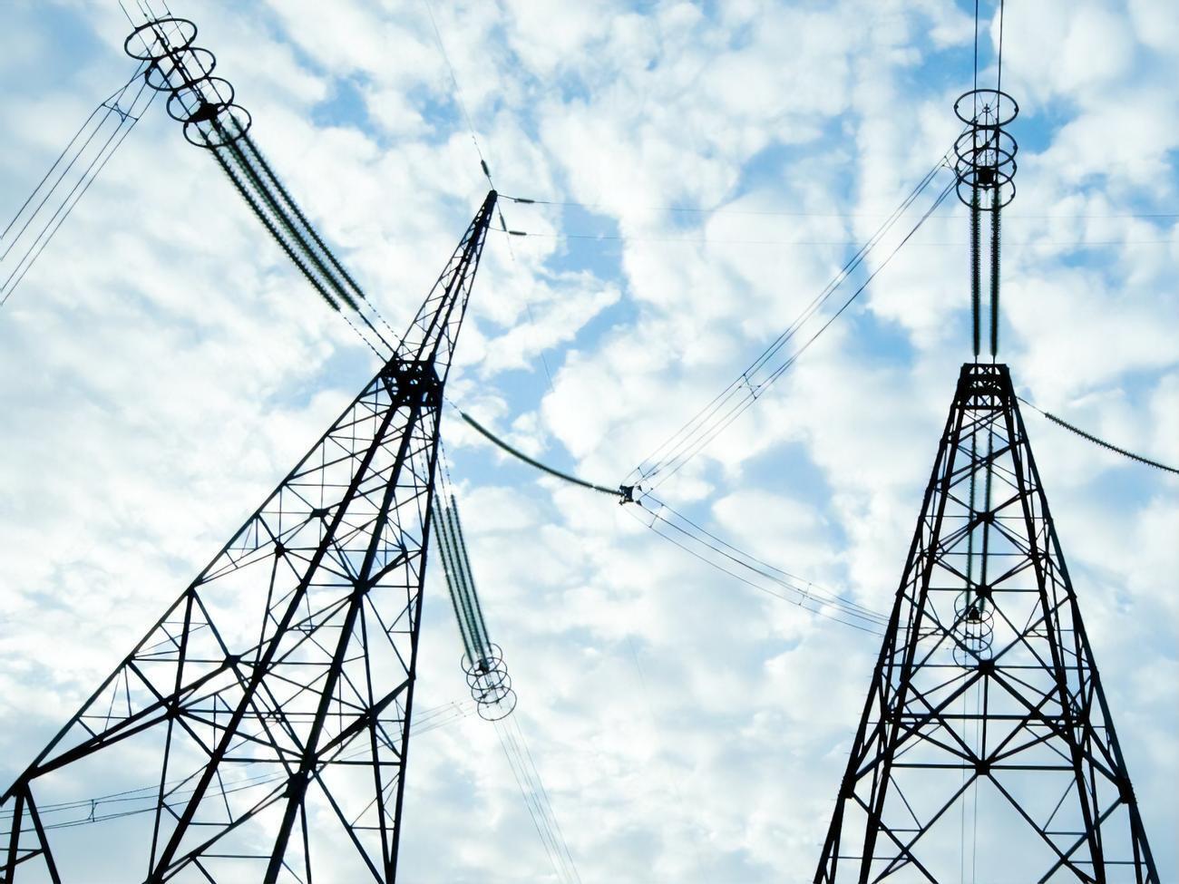 Клієнтам більше не потрібно особисто звертатися до центрів обслуговування, щоб укласти "прямий" договір на розподіл електроенергії