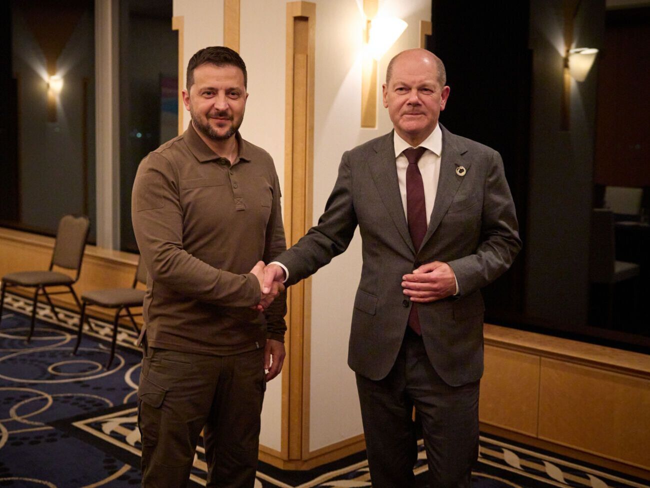Зеленський обговорив із Шольцом перші результати його візиту до Німеччини