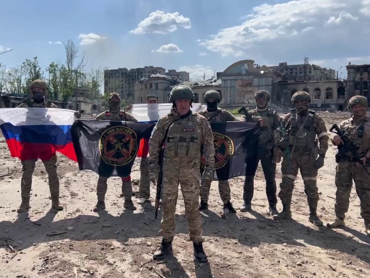 Пригожин рассказал, что ЧВК "Вагнер" с 25 мая начнет выводить свои подразделения из Бахмута