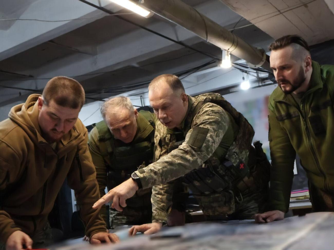 Сирський: Чудова робота 10-ї окремої гірничо-штурмової бригади