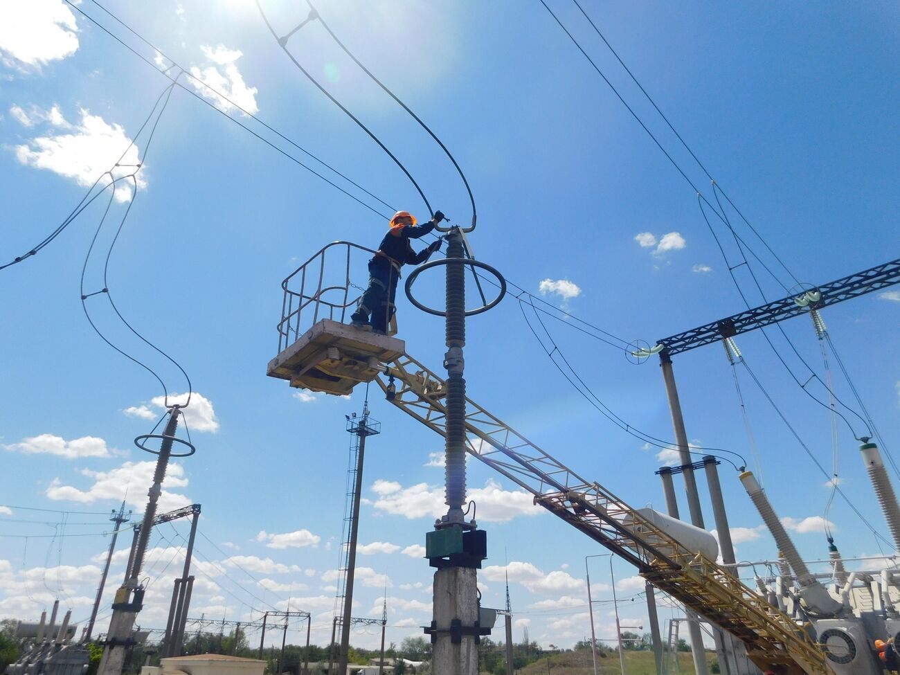 В "Укренерго" розповіли про стан енергосистеми після обстрілу