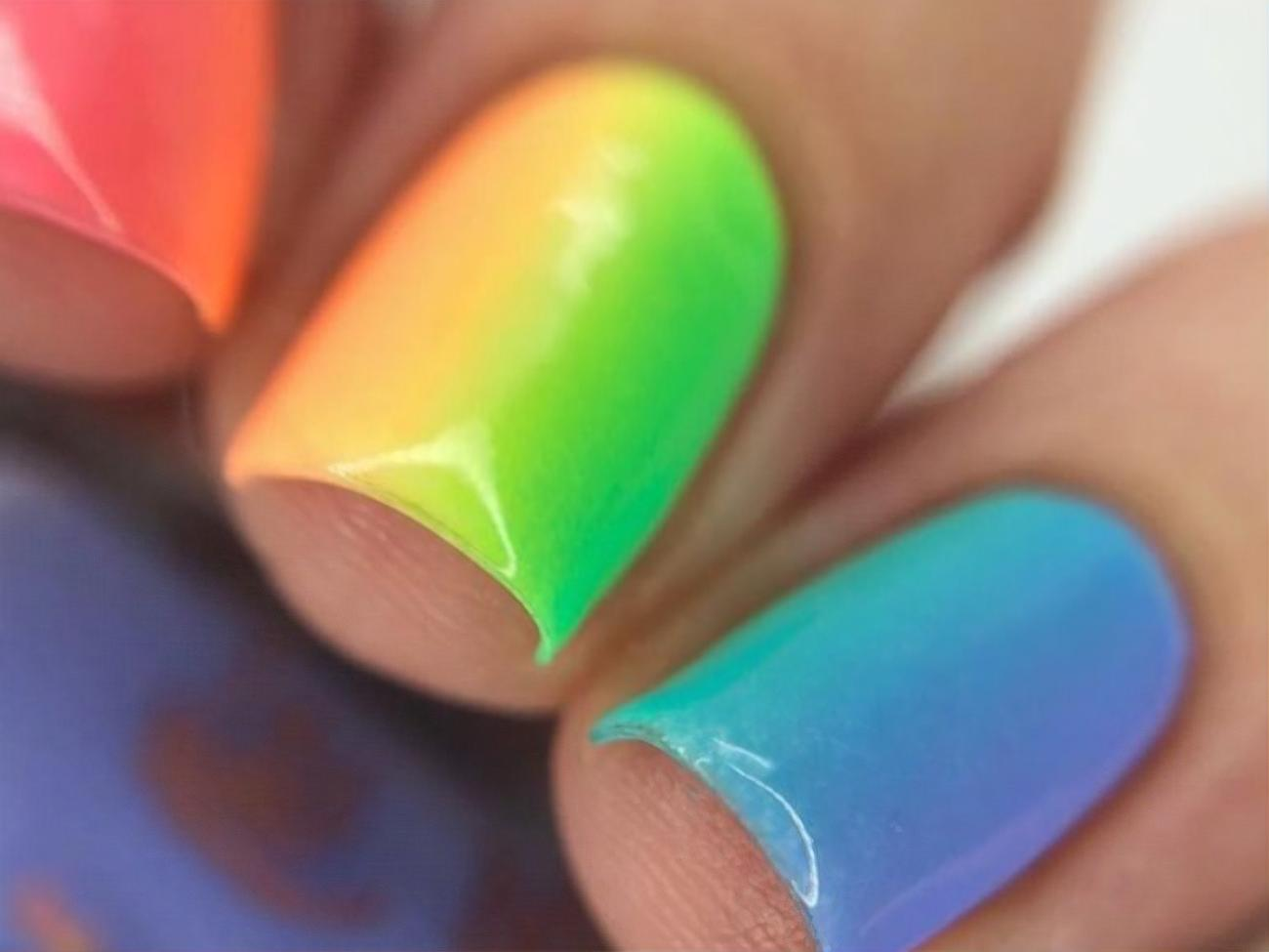 Мастер использовала в дизайне градиент