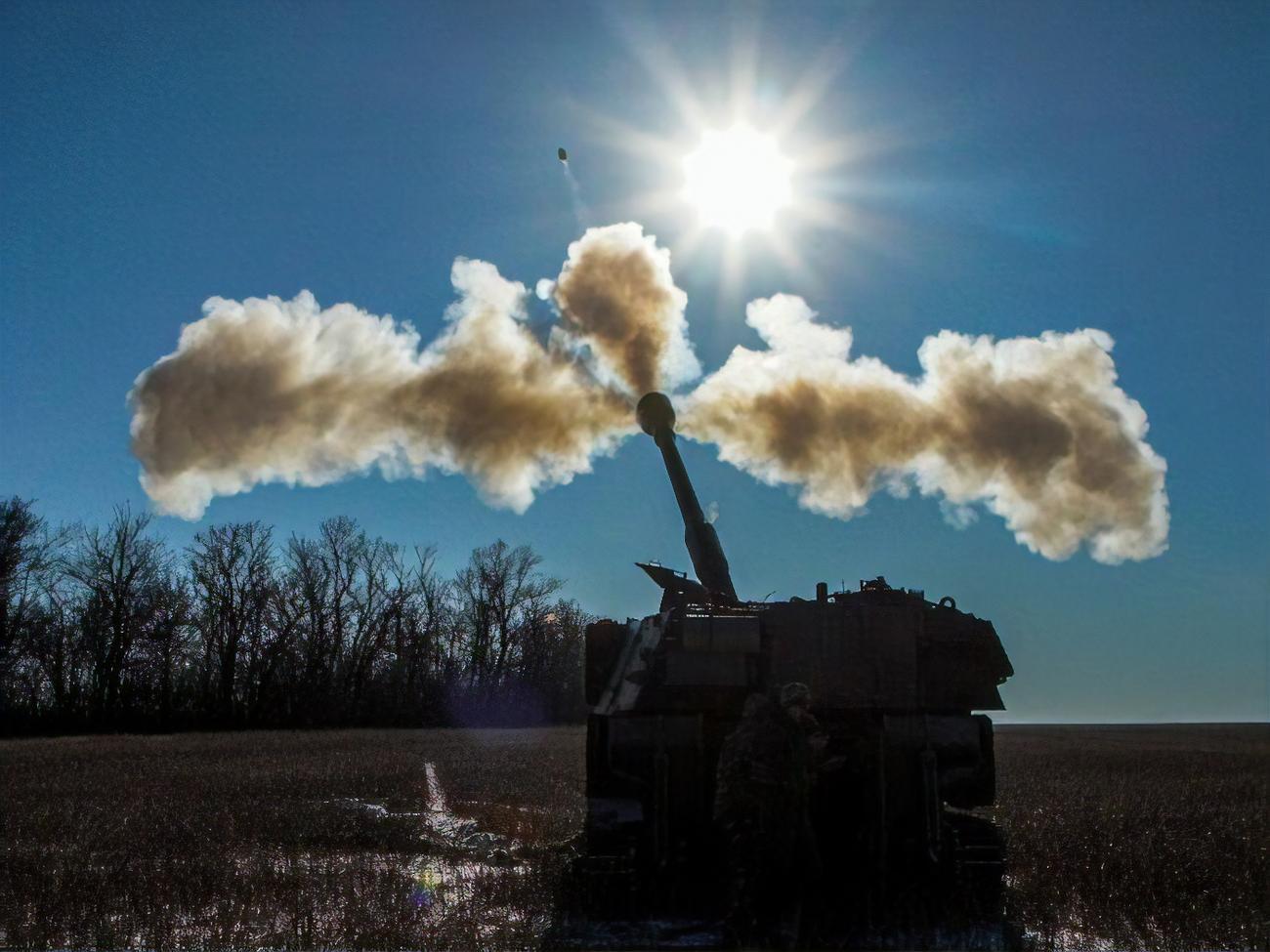 Украинская артиллерия каждый день выполняет сотни огневых задач на востоке Украины